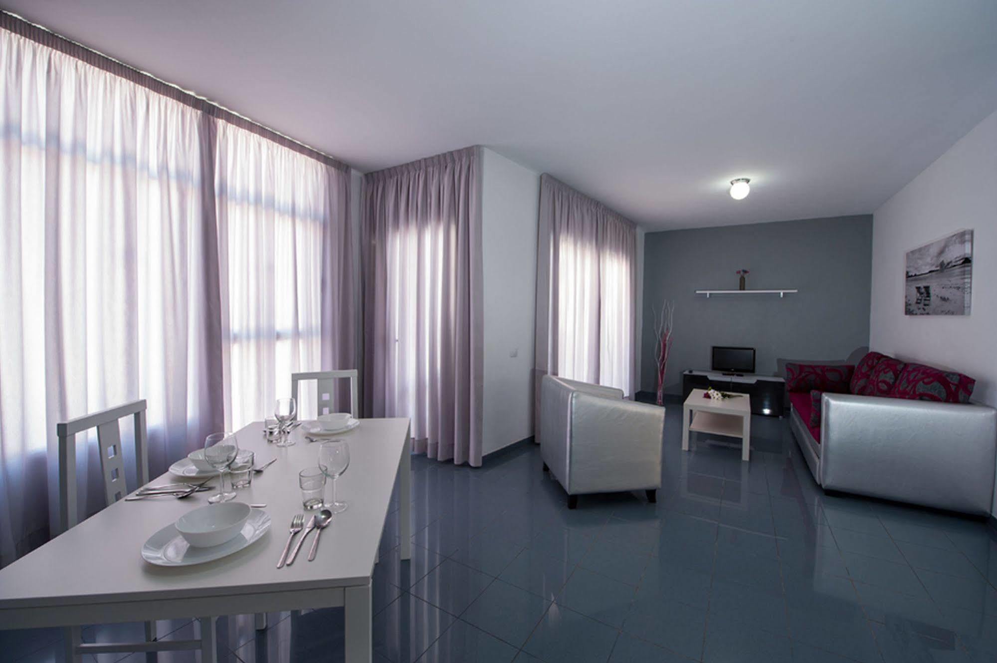 Apartamentos Miami Sun Puerto Rico  Dış mekan fotoğraf